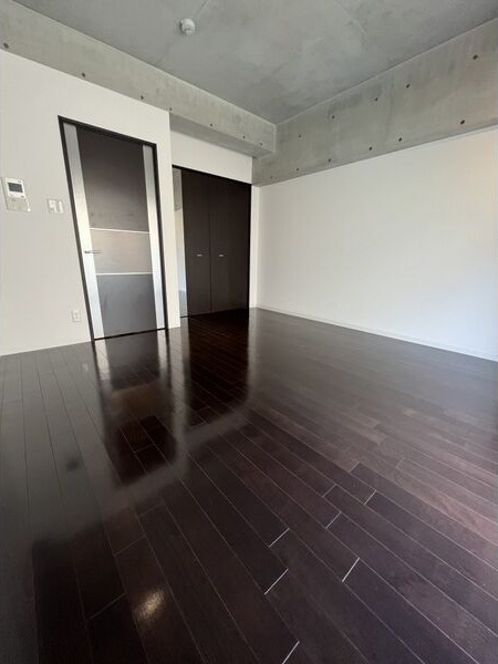 REGALO覚王山の内装