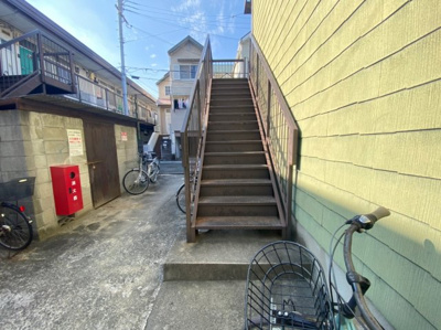 【エントランス】 | ビスタ岸部ハイツB棟