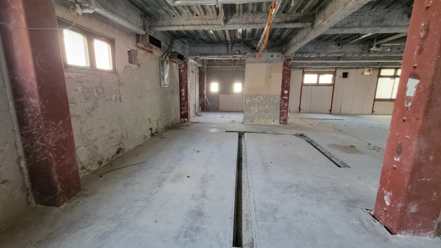 福澤ビルの内装