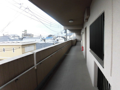 【その他共用部分】 | カーサヴェルデ大道南 | 廊下です