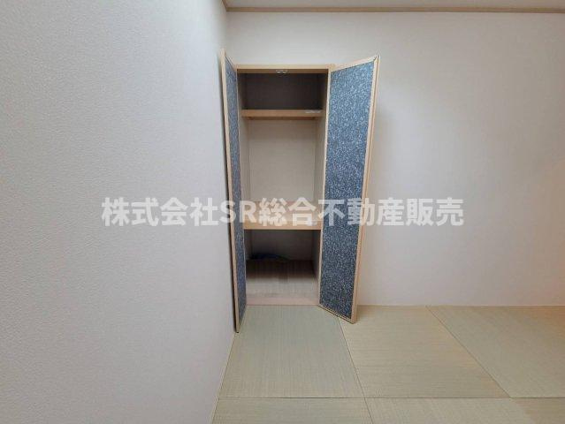 御厨東1丁目中古戸建の収納|便利な収納スペースです