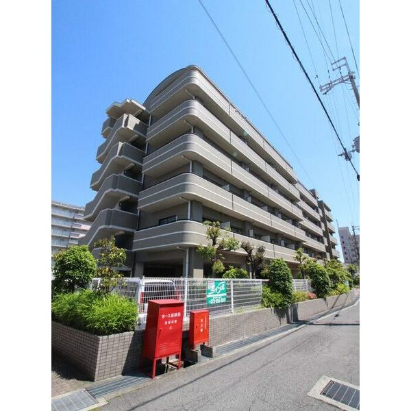 シャルマンコート喜志の外観