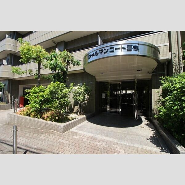 シャルマンコート喜志のエントランス