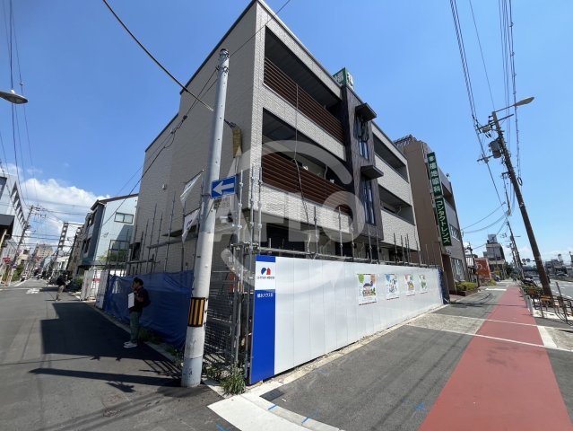 ラ　イーストのエントランス|ラ　イースト　エントランス