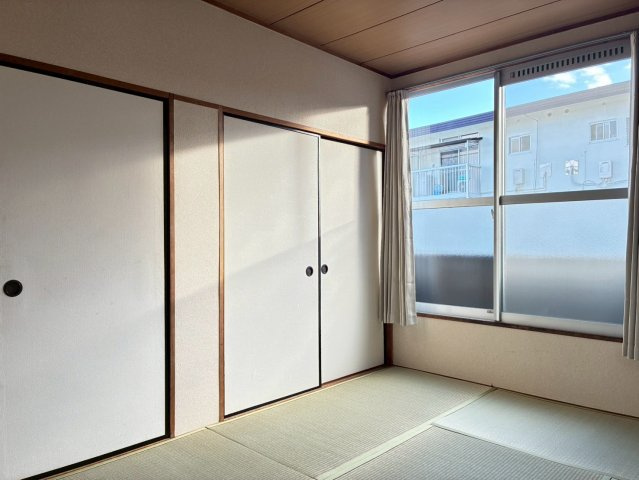 グリーンハイツＢ棟の洋室