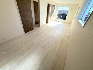 【洋室】 | 大和高田市西坊城 全5棟 1号棟