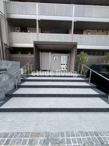 ハイムメゾン朝霞根岸台のエントランス