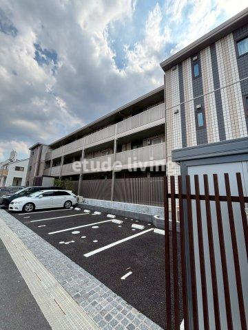 ハイムメゾン朝霞根岸台の駐車場