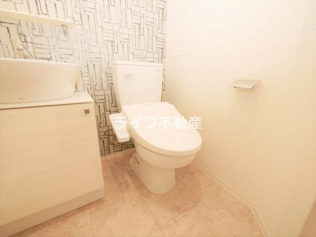 エスリード大阪NAGAHORIGATEのトイレ|落ち着いたトイレです