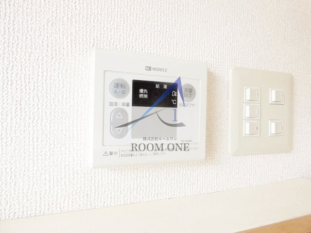 ドエル・ウッズのその他