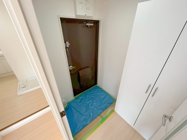 第2グランドコーポラス新大阪の玄関