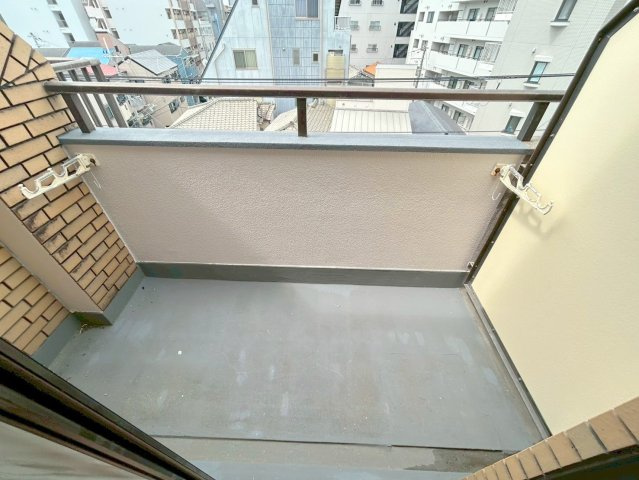 第2グランドコーポラス新大阪のバルコニー