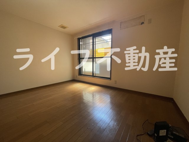 YANOロイヤルガーデンの内装