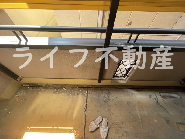 YANOロイヤルガーデンのバルコニー