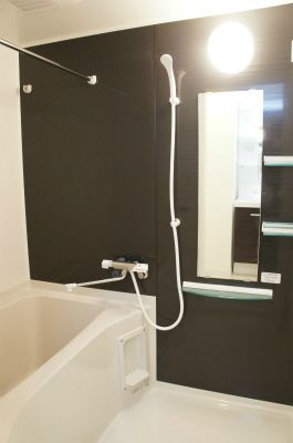 リブリ・Cross-T.K.の浴室