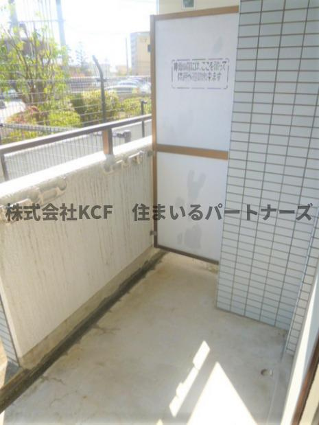 ハイラーク花畑駅前のバルコニー|外からの目が気にならないバルコニーで洗濯物が干せます