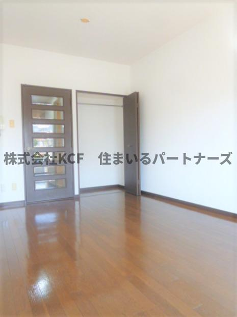 ハイラーク花畑駅前の居間・リビング|ゆったりとしたリビングです