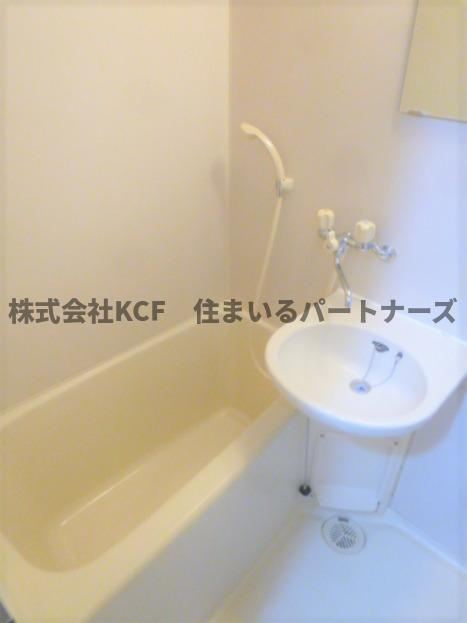 ハイラーク花畑駅前の浴室|日々の疲れを癒すお風呂付です