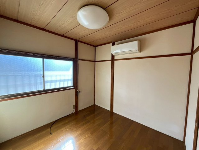 深沢一戸建の寝室