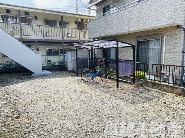 永島ハイツ（売アパート）の駐輪場