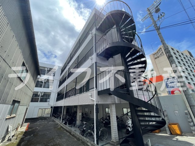 宝持ホワイトハイツ