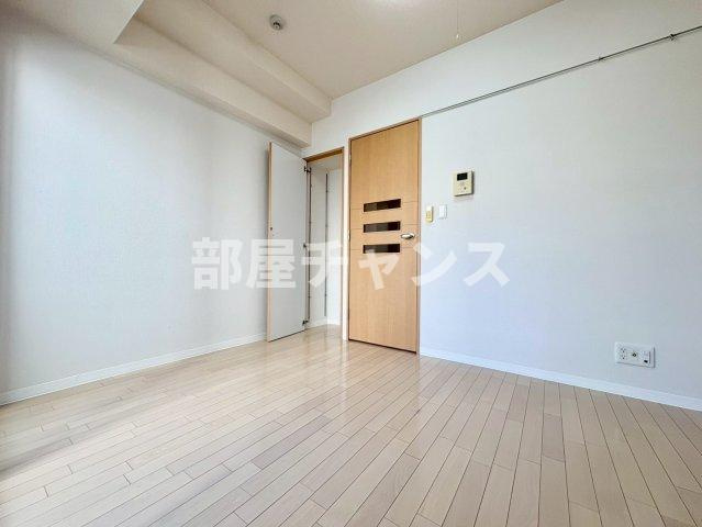 プラチナ名古屋ビルの寝室