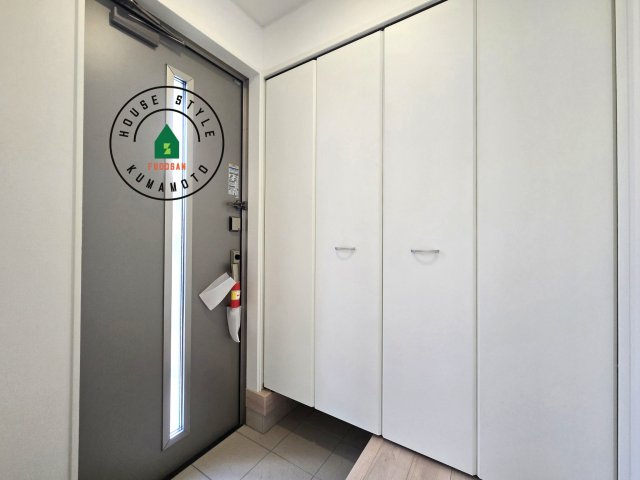 熊本市北区梶尾町第9-3棟（1号棟）の内観：施工例|二重ロックでしっかり防犯対策ができます。