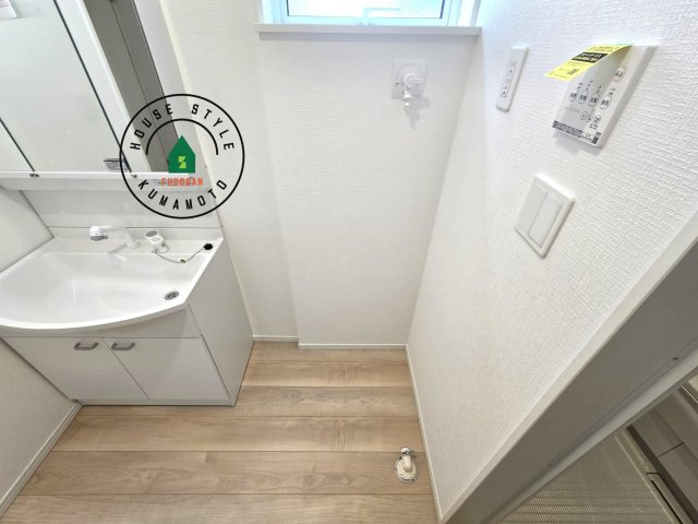 熊本市北区梶尾町第9-3棟（3号棟）の内観：施工例|ランドリースペースは広さもたっぷり。