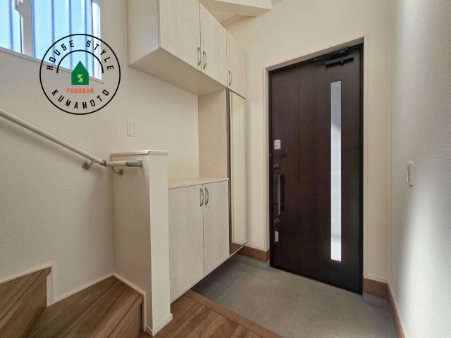 熊本市南区薄場2丁目第2-2棟（2号棟）の防犯設備|二重ロックでしっかり防犯対策ができます。