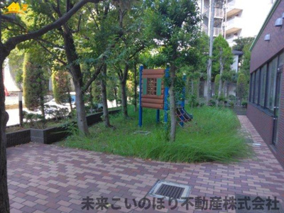 【中庭】 | ダイアパレス春日部センタースクエア