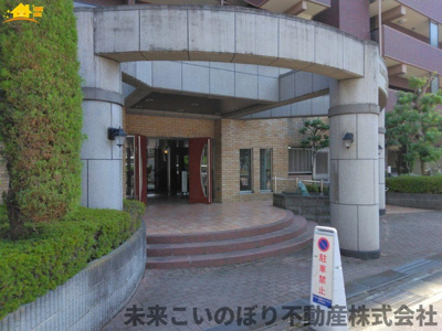 【エントランス】 | ダイアパレス春日部センタースクエア | 清潔なエントランスです