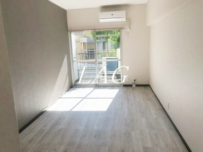 【居間・リビング】 | 永谷ヒルプラザ六本木 | 洋室のお部屋です。