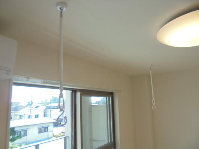 ロワゾ　ドゥ　ボヌールの設備|室内物干し