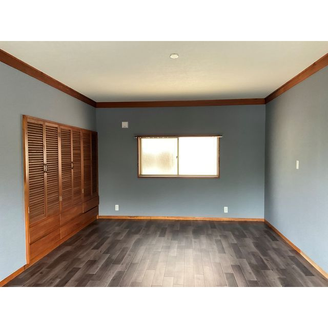 駒生町平屋戸建ての居間・リビング