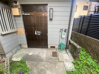 【玄関】 | 向島二ノ丸町貸家