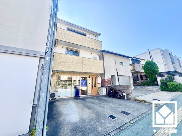 伏見区鍋島町の外観