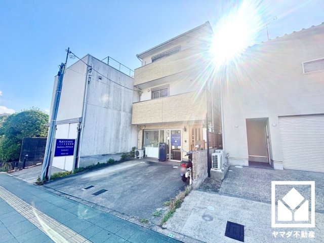 伏見区鍋島町の外観