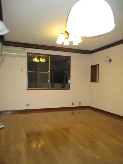 武蔵野市中町３丁目の一戸建ての内装