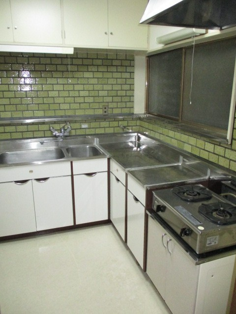 武蔵野市中町３丁目の一戸建てのキッチン