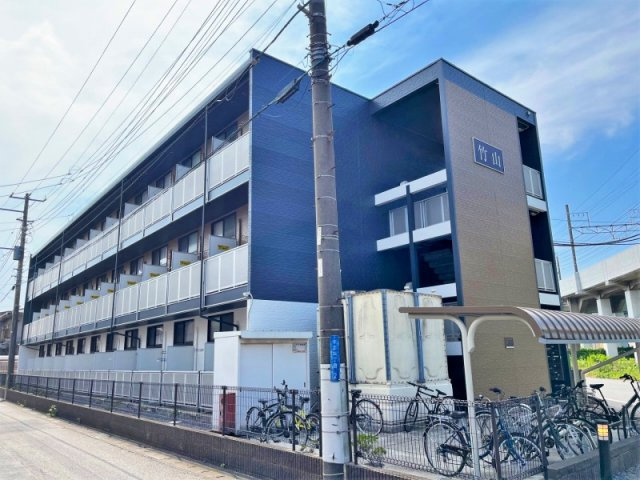 レオパレス竹山弐番館