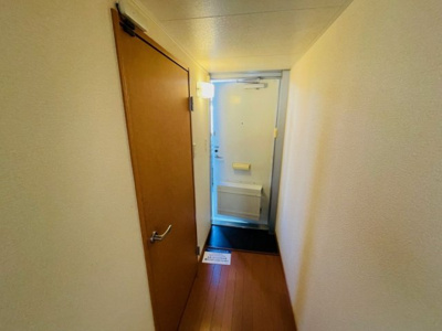 【玄関】 | レオパレスルミエールＴＳ