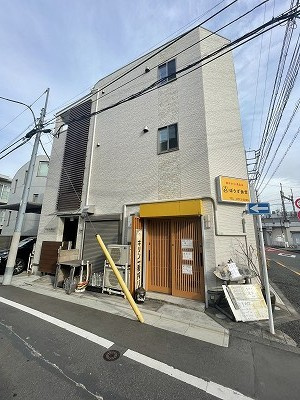 ホワイトヴィラ碑文谷の外観