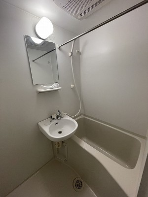 ホワイトヴィラ碑文谷の浴室