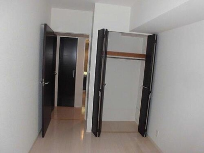 【その他】 | ライオンズマンション大阪スカイタワー | 洋室約５．４畳　※前回募集時／２０２２年３月の写真