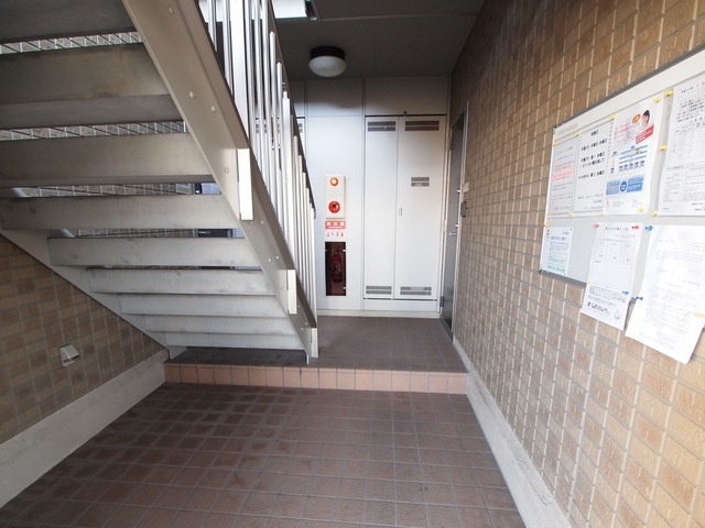 メゾン　エスポワールのエントランス