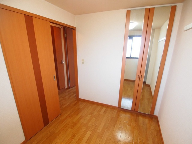 ラ・ポーラ滝川2の内装