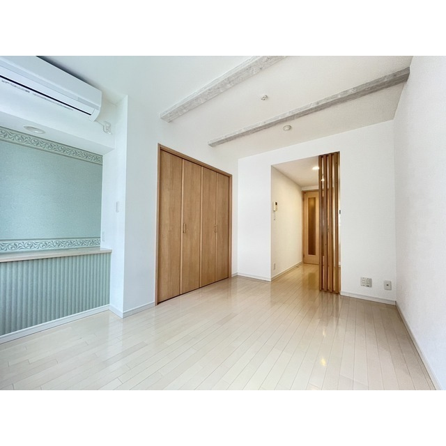 オーキッドの居間・リビング