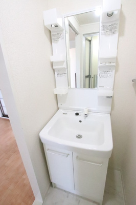 独立洗面化粧台