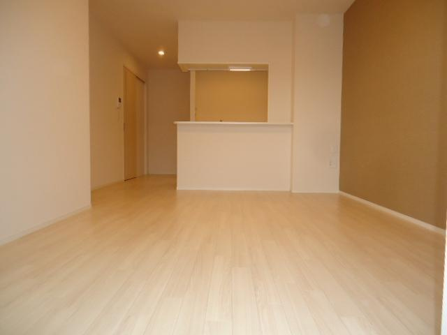 スーリールプラス　Ⅰ番館の居間・リビング|リビング