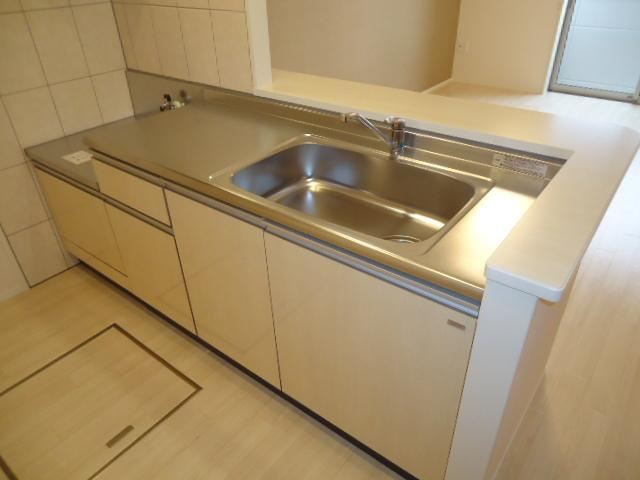 スーリールプラス　Ⅰ番館のキッチン|キッチン